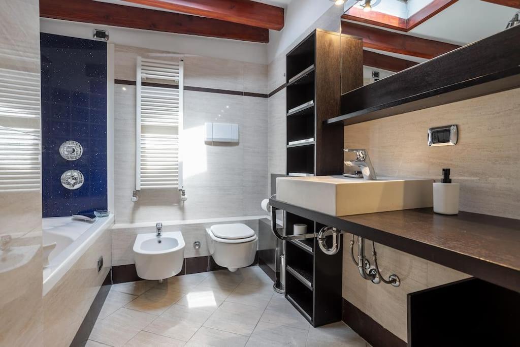 De Amicis' Nest - City Center Mediolan Zewnętrze zdjęcie